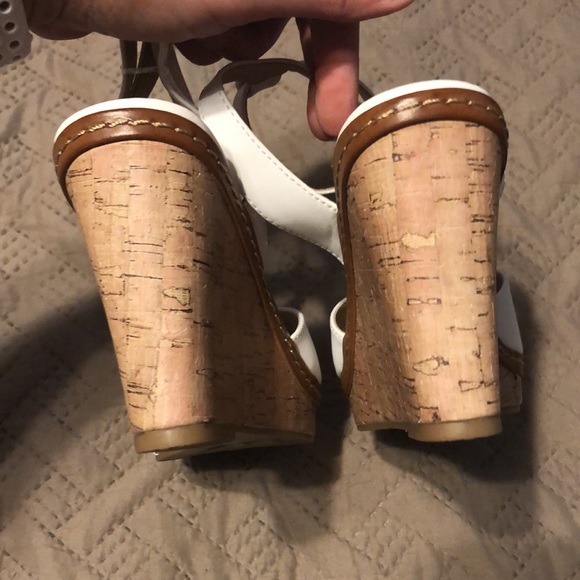 CL by Laundry White Cork Wedge Sandals - Picture 6 of 8
